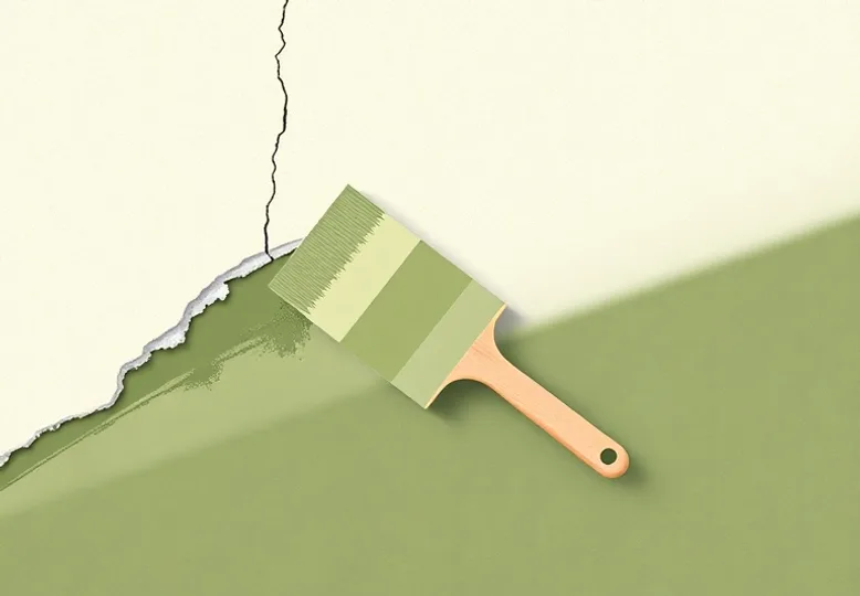 Ponçage et rebouchage des fissures avant mise en peinture